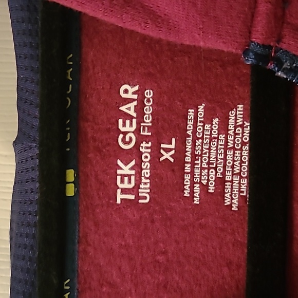 TEK GEAR BOYS ZIPPERED BURGUNDY HOODIE SIZE XL - Picture 3 of 9